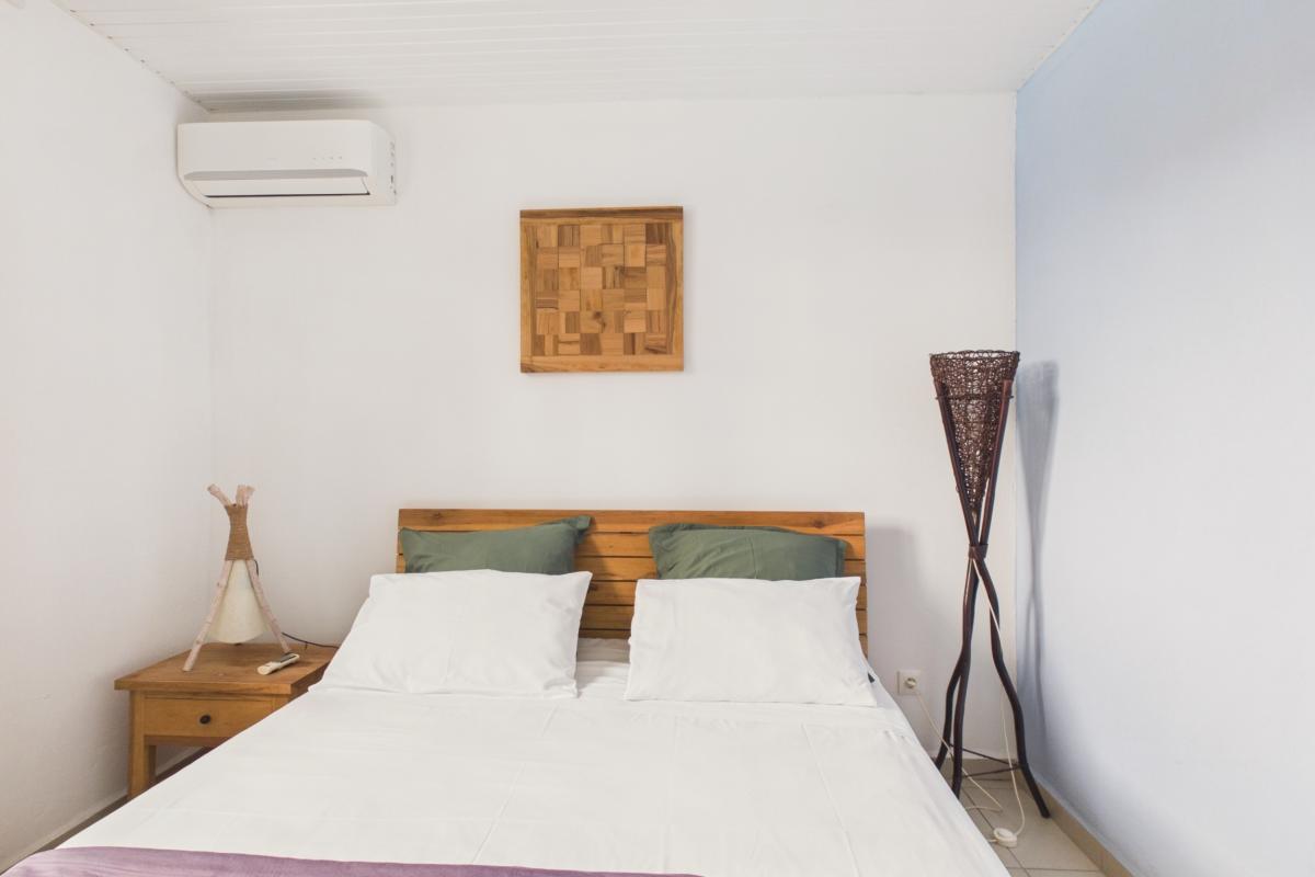 chambre-2-double-clim-rangements (2)